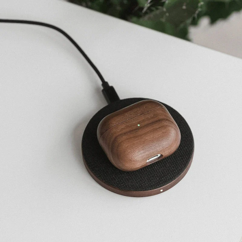 Étui pour Airpods en bois