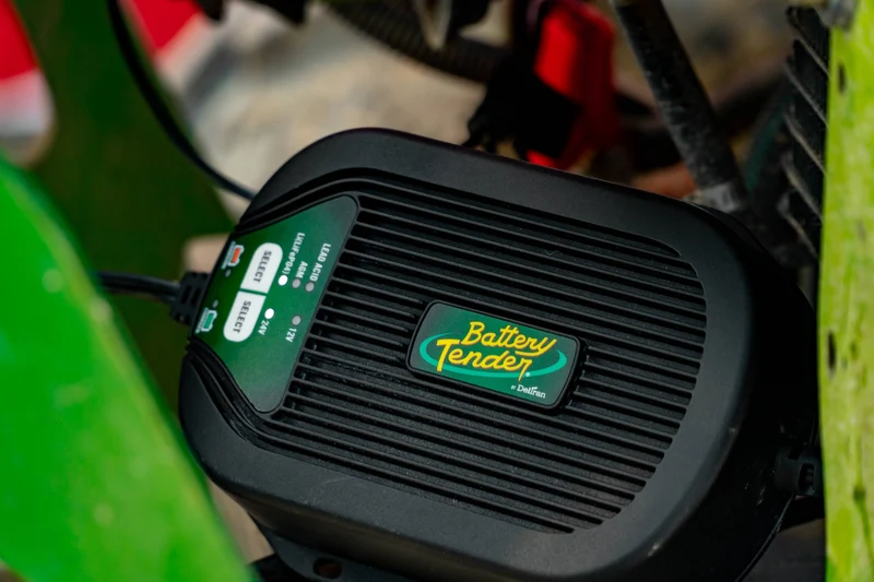 Weather Resistant 12V @ 5 AMP & 24V @ 2.5 AMP Selectable Battery Charger