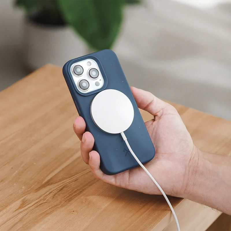 Étui pour iPhone 16 Durable MagSafe