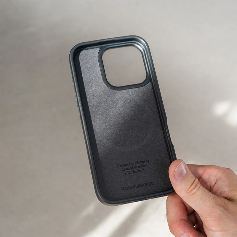 iPhone 16 Pro Max coque noix