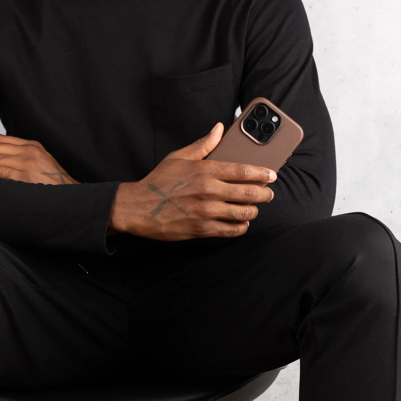 iPhone 16 Pro étui en cuir Vegan