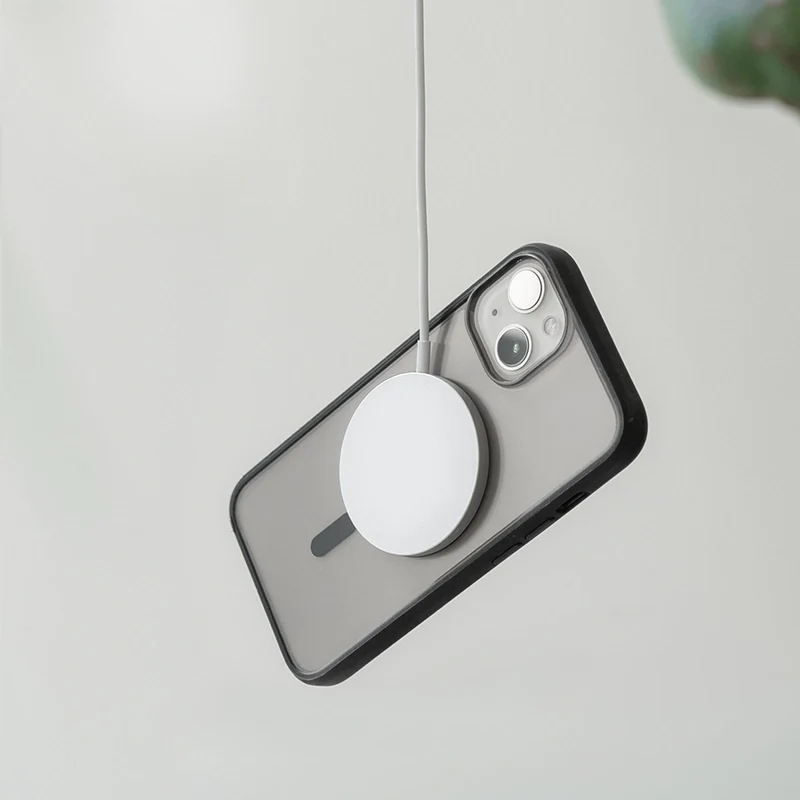 iPhone 15 Clear Case avec MagSafe