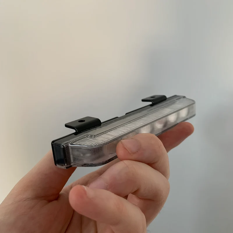Feux stroboscopiques ultra-minces à montage sur grille LAP GXLED / Ambre