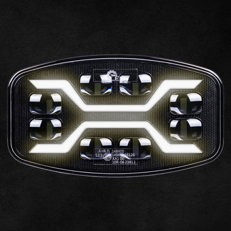 Projecteur LED Dark X-Spider avec feux de jour blancs et fonction stroboscopique / 9"