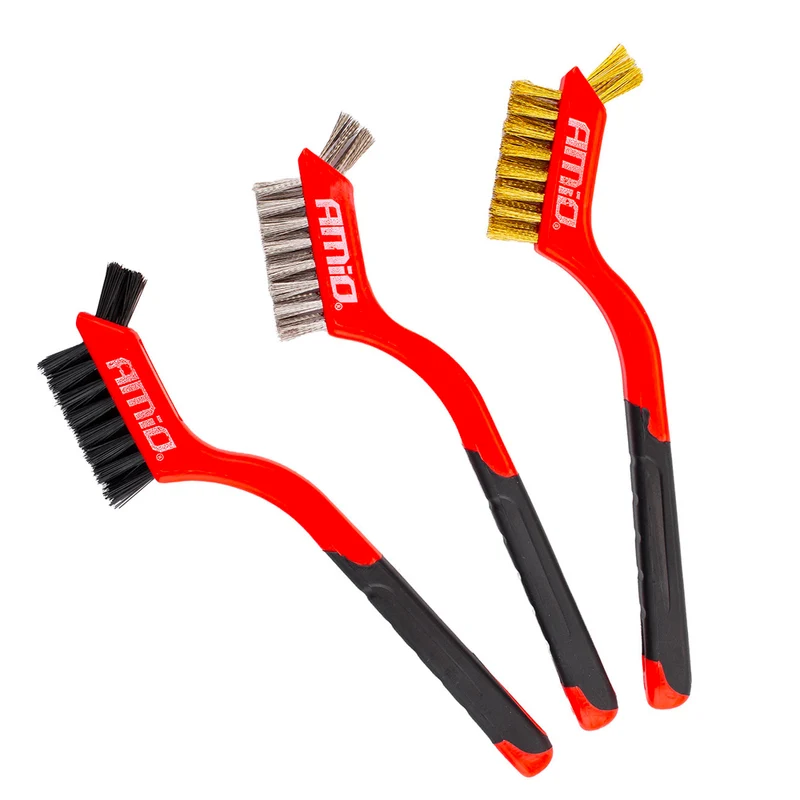 Ensemble de brosses métalliques assorties / Laiton, acier et nylon