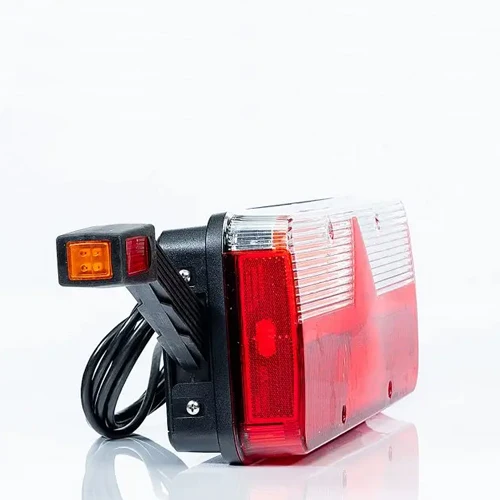 Feu de remorque à LED Fristom avec indicateur dynamique et marqueur de contour