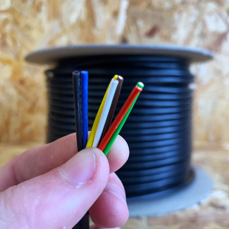 Câble auto 7 conducteurs / 7 x 0.75 mm² / Usage moyen