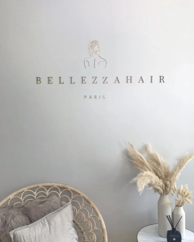 Lettres en Relief Sur Mesure - Logo mural