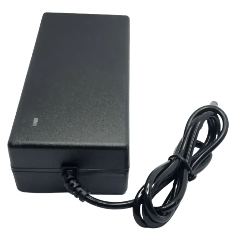 Chargeur 54.6v 1.5A Connecteur rond 5.5 x 2.5mm