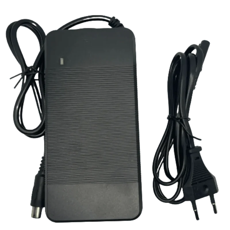 Chargeur Vélo Électrique 54.6V 2A Connecteur RCA – Batterie Lithium E-Bike