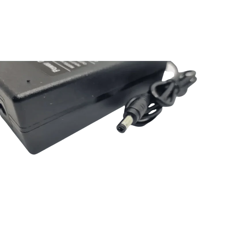 Chargeur Batterie Lithium 48V 54.6V 2A – Connecteur DC 5.5x2.5mm Trottinette Vélo Électrique