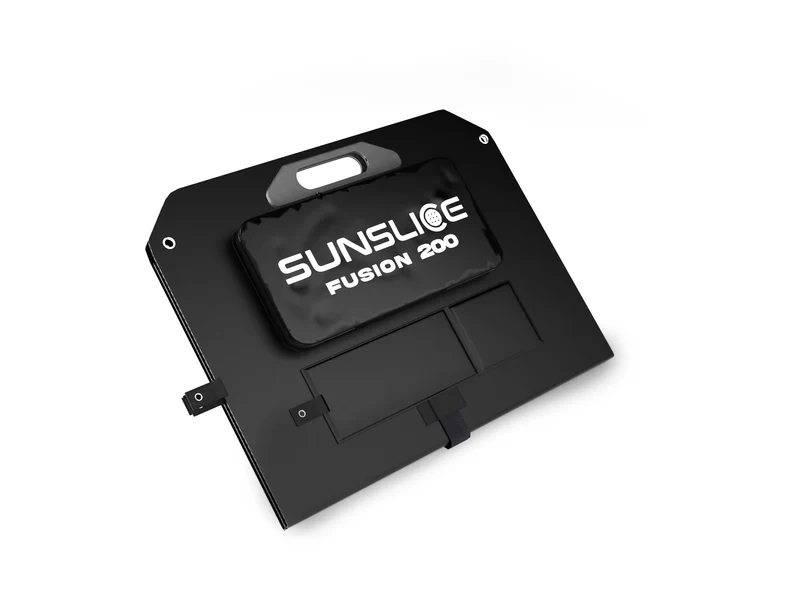 Fusion 200 - Foldable Solar Panel