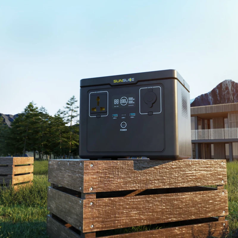 Gravity 512Wh - 600W Portable Solar Power Generator