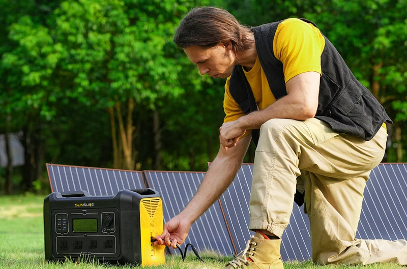 Gravity 2232Wh - 2400W Portable Solar Power Generator