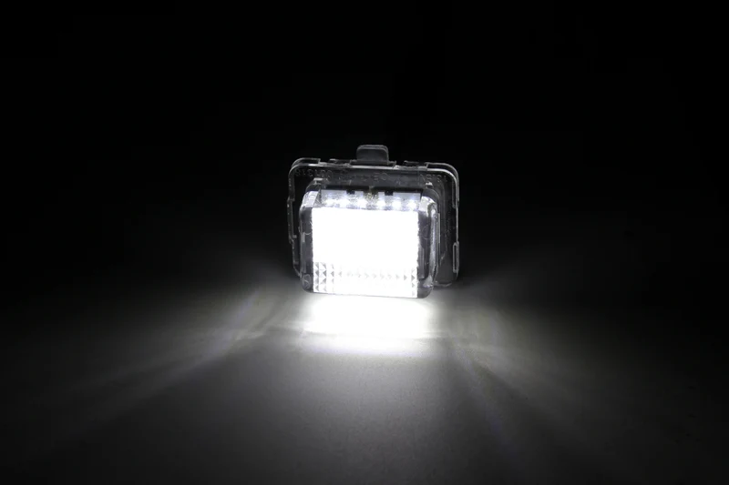 Feux de Plaque LED Mercedes Classe C W204 Classe E W212