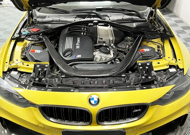Panneau Refroidissement Fibre Carbone BMW F80 F82