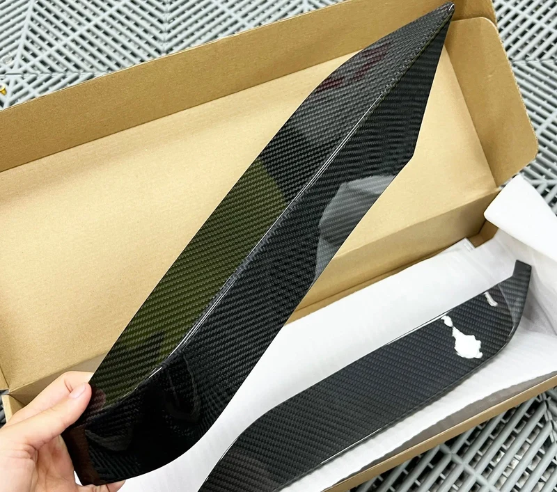Volets Avant Supérieurs Secs Fibre Carbone BMW F80 F82