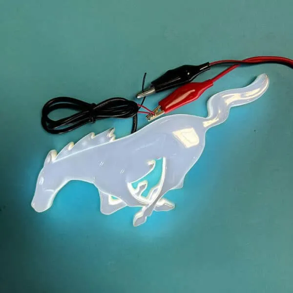 Enseigne Lumineuse Mustang Chrome LED Animé 3 Couleurs