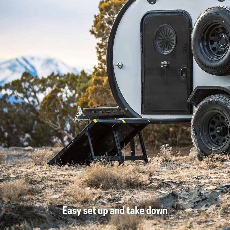 Yeti 1500 + Boulder 100 BC Solar Generator