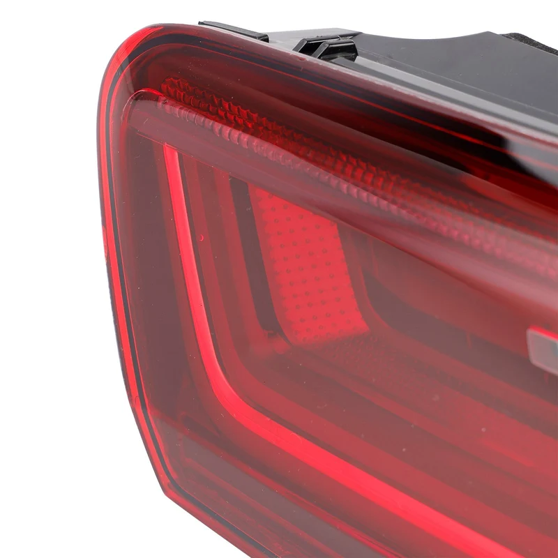 Feu Droit Intérieur Audi A6 4G C7 2015-2018 4G5945093E
