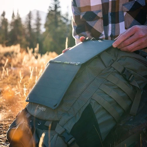 Nomad 10 + Venture 30 Solar Kit