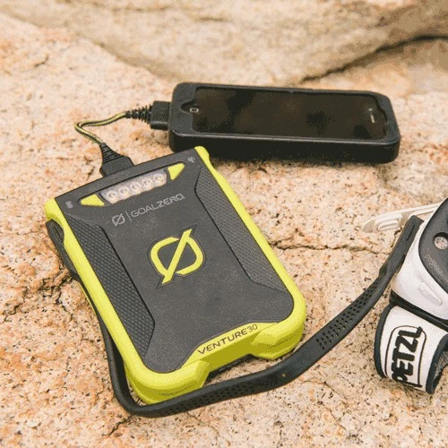Nomad 10 + Venture 30 Solar Kit