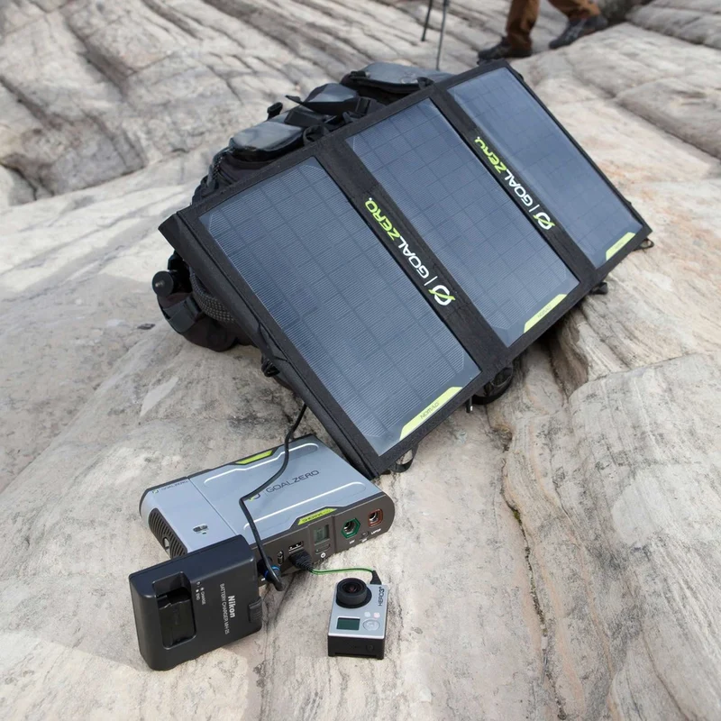 Sherpa 100 Power Bank with Inverter