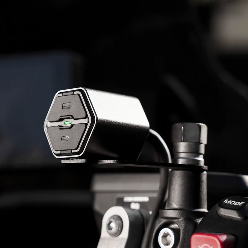 JADO MT100 Motorcycle Phone Charger, 100W Bi-Directional